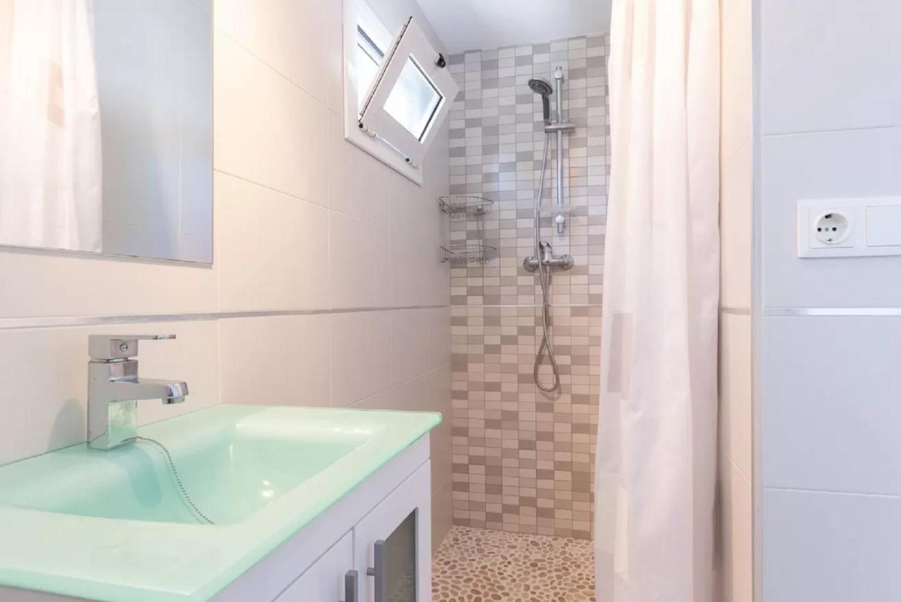 La Golondrina Villa Бениса Екстериор снимка