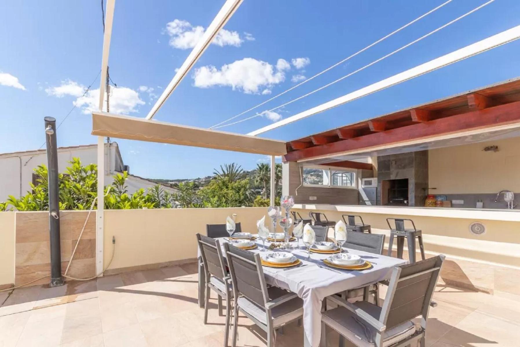 La Golondrina Villa Бениса Екстериор снимка