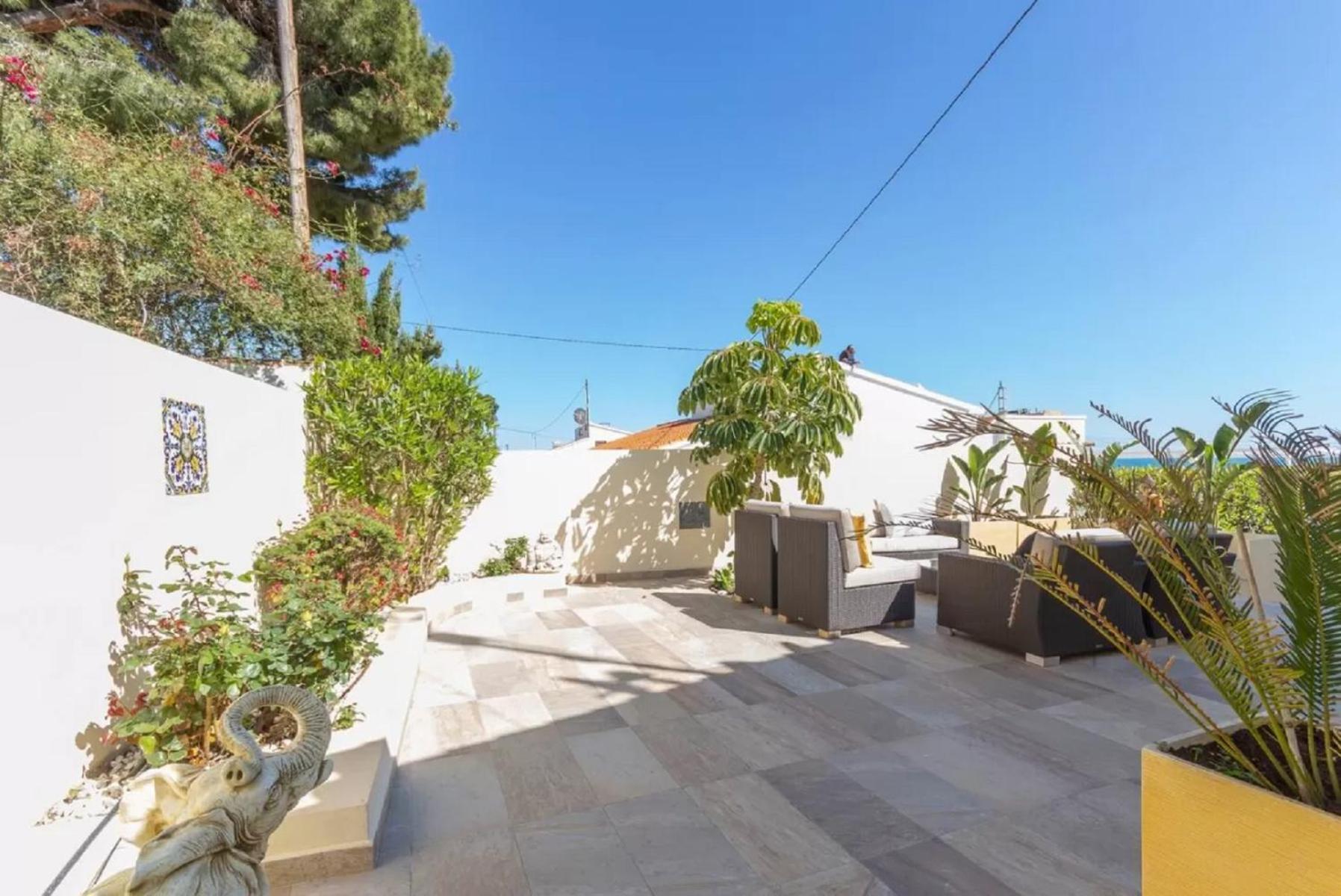 La Golondrina Villa Бениса Екстериор снимка