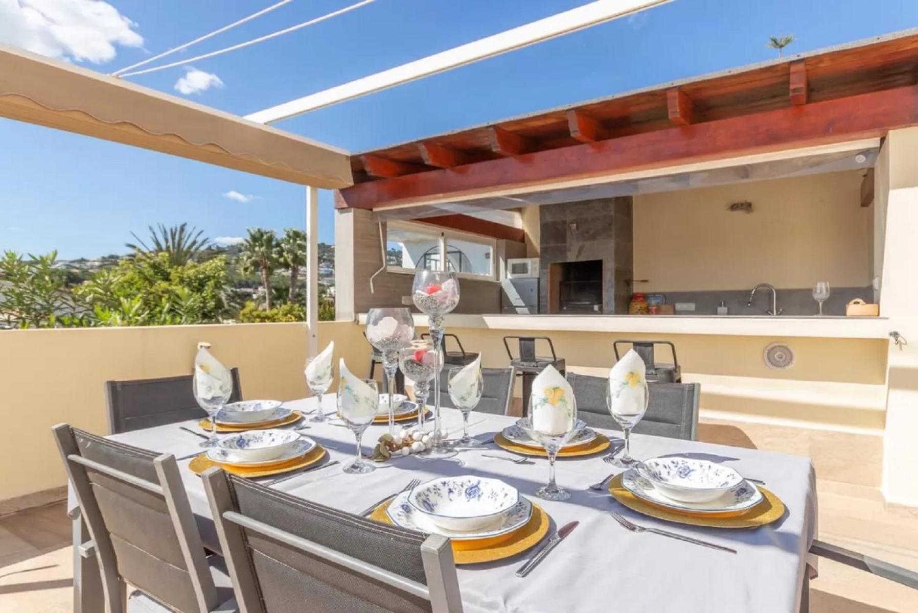 La Golondrina Villa Бениса Екстериор снимка