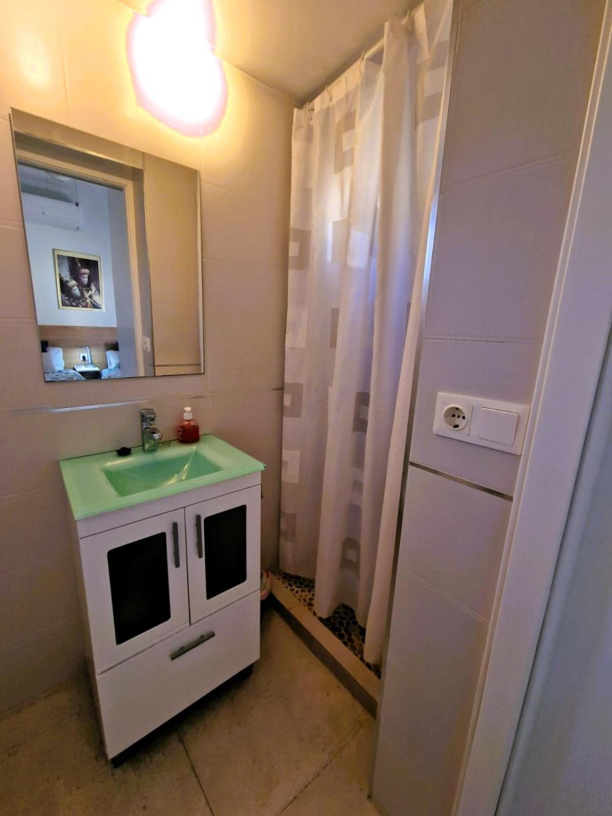 La Golondrina Villa Бениса Екстериор снимка