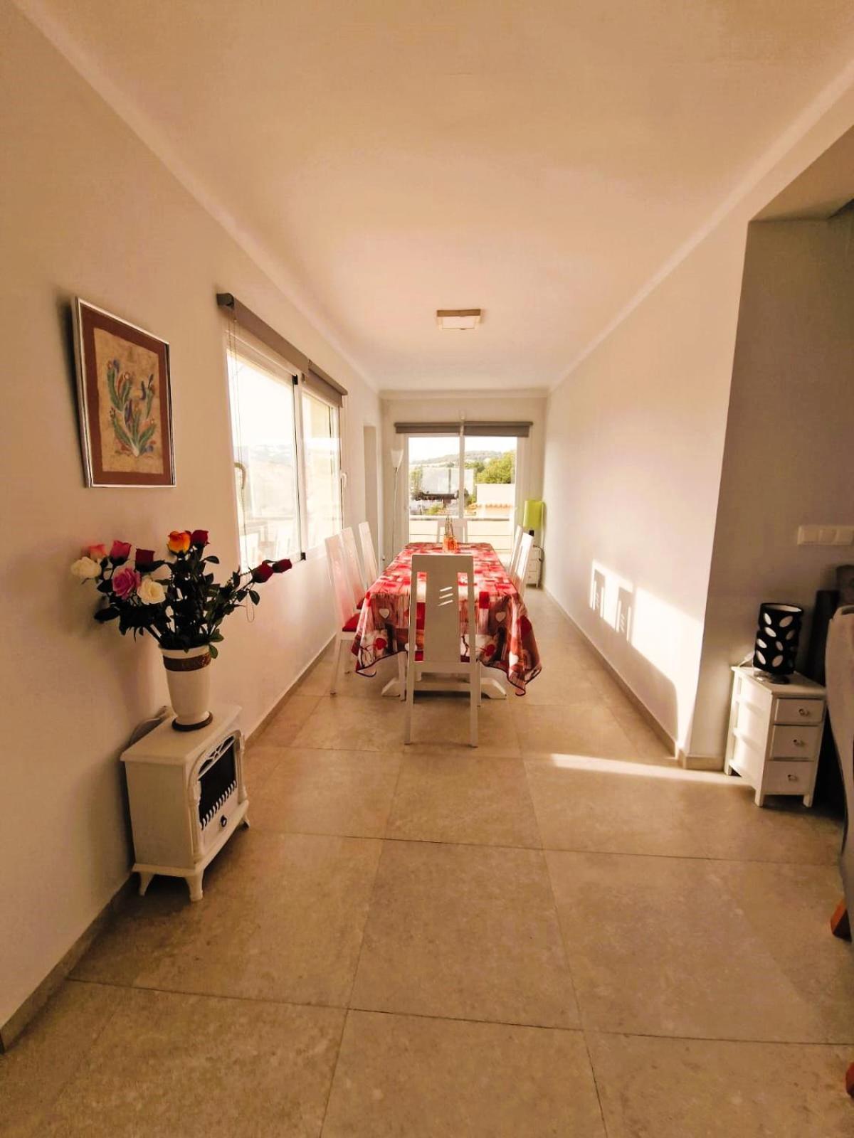 La Golondrina Villa Бениса Екстериор снимка