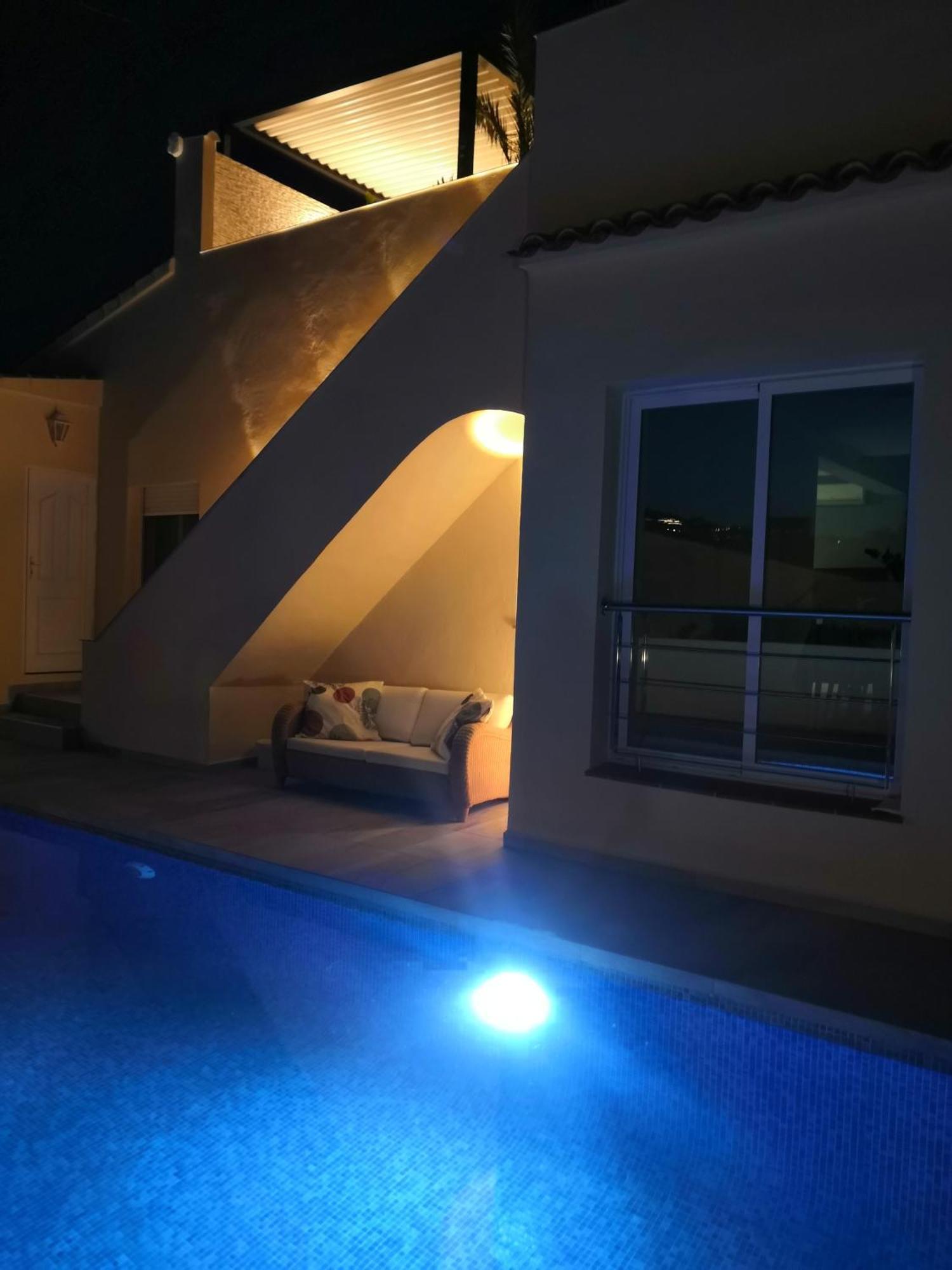 La Golondrina Villa Бениса Екстериор снимка