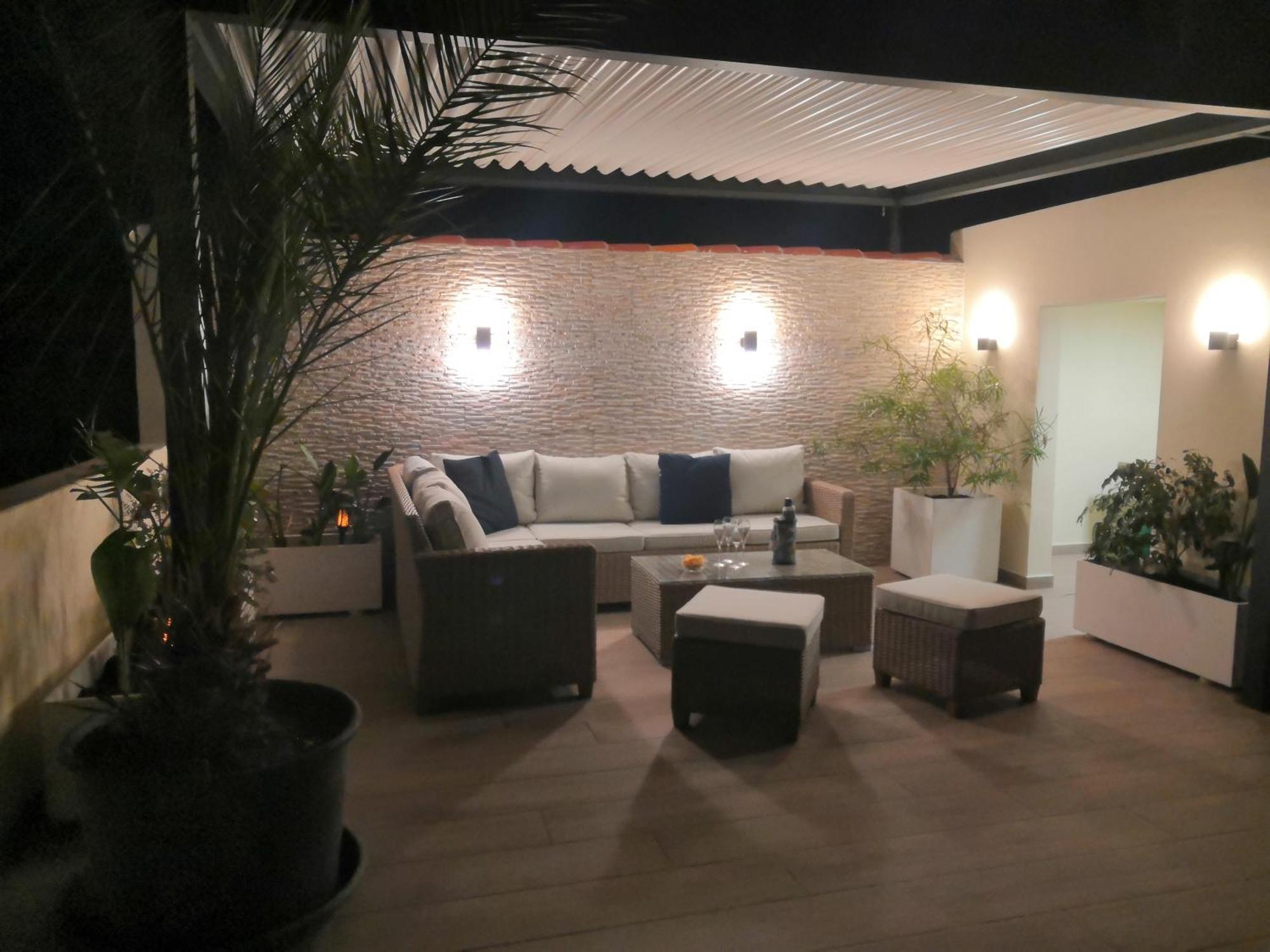 La Golondrina Villa Бениса Екстериор снимка